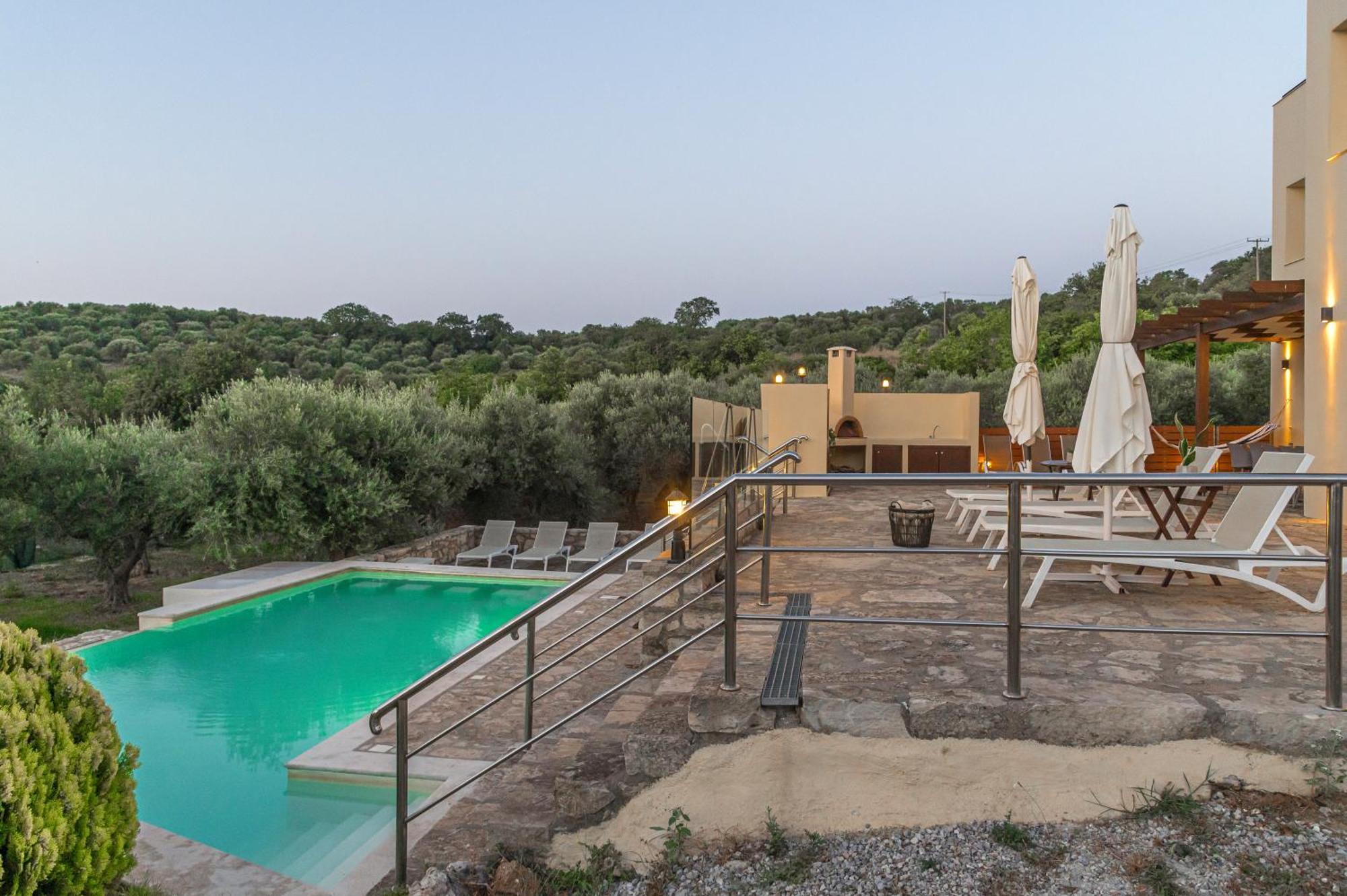 Elarchon Villa Private Pool Episkopi  Bagian luar foto
